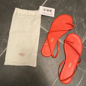 TKEES sandals